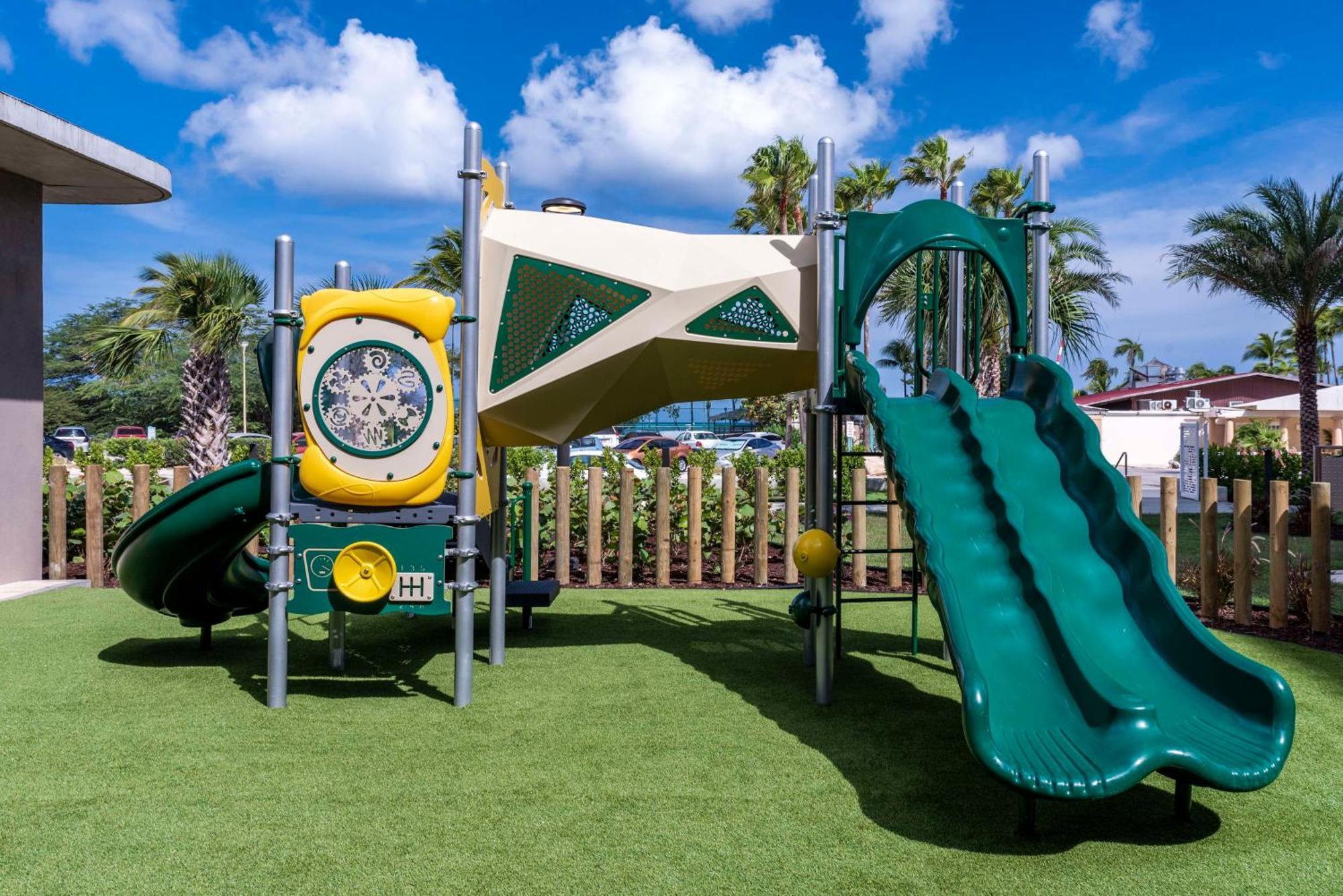Embassy Suites By Hilton Aruba Beach Resort Palm Beach Ngoại thất bức ảnh