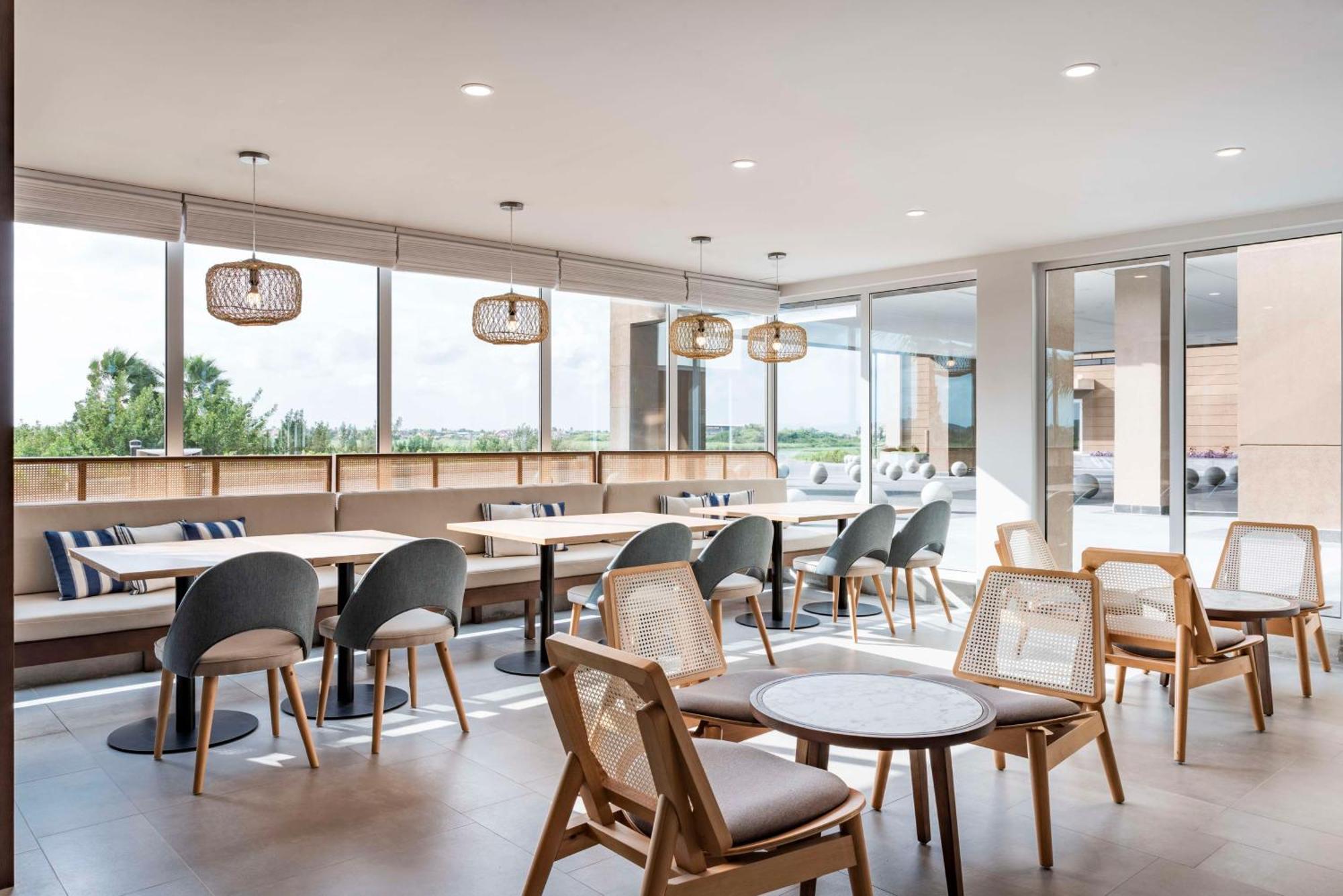 Embassy Suites By Hilton Aruba Beach Resort Palm Beach Ngoại thất bức ảnh