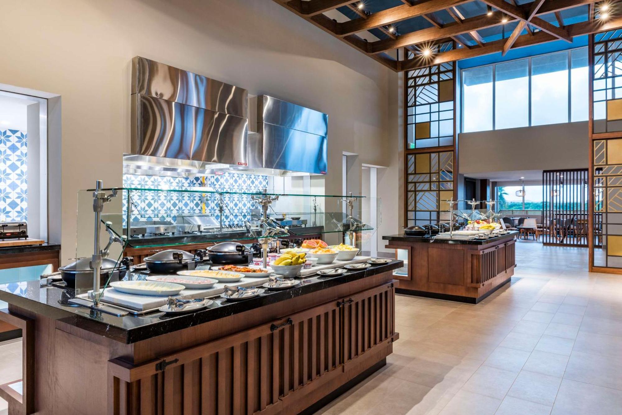 Embassy Suites By Hilton Aruba Beach Resort Palm Beach Ngoại thất bức ảnh
