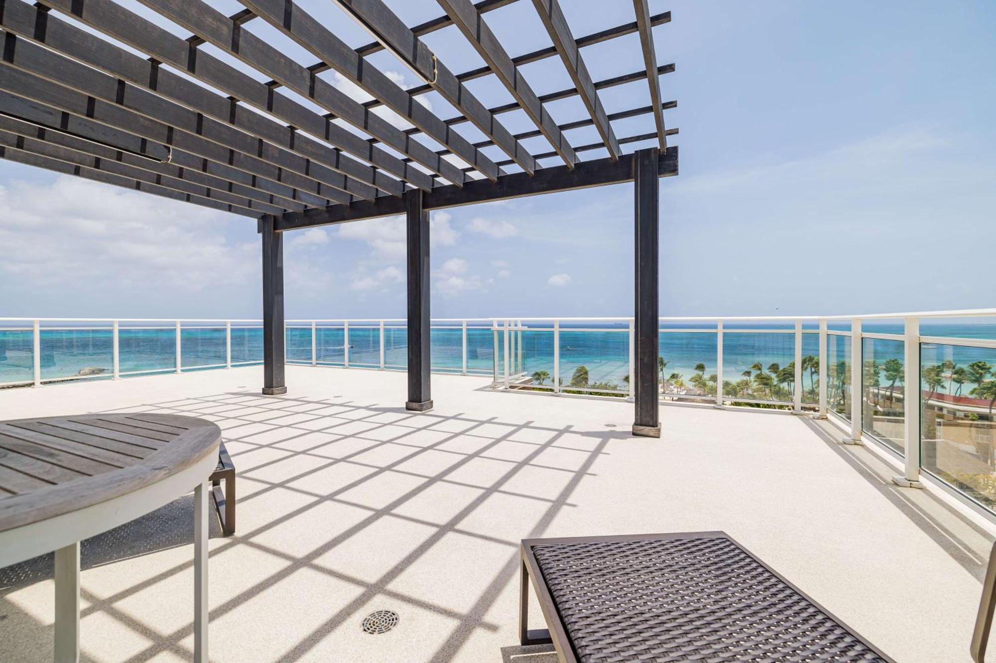 Embassy Suites By Hilton Aruba Beach Resort Palm Beach Ngoại thất bức ảnh