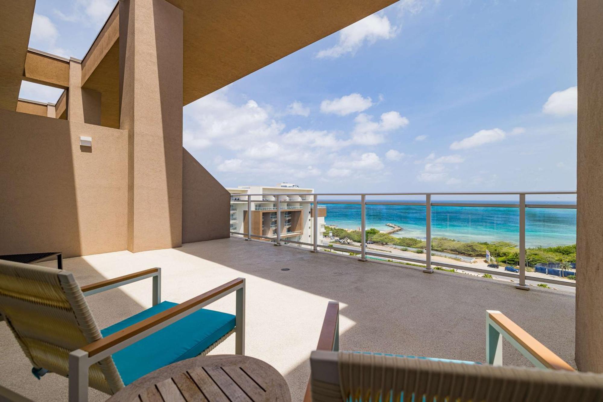 Embassy Suites By Hilton Aruba Beach Resort Palm Beach Ngoại thất bức ảnh
